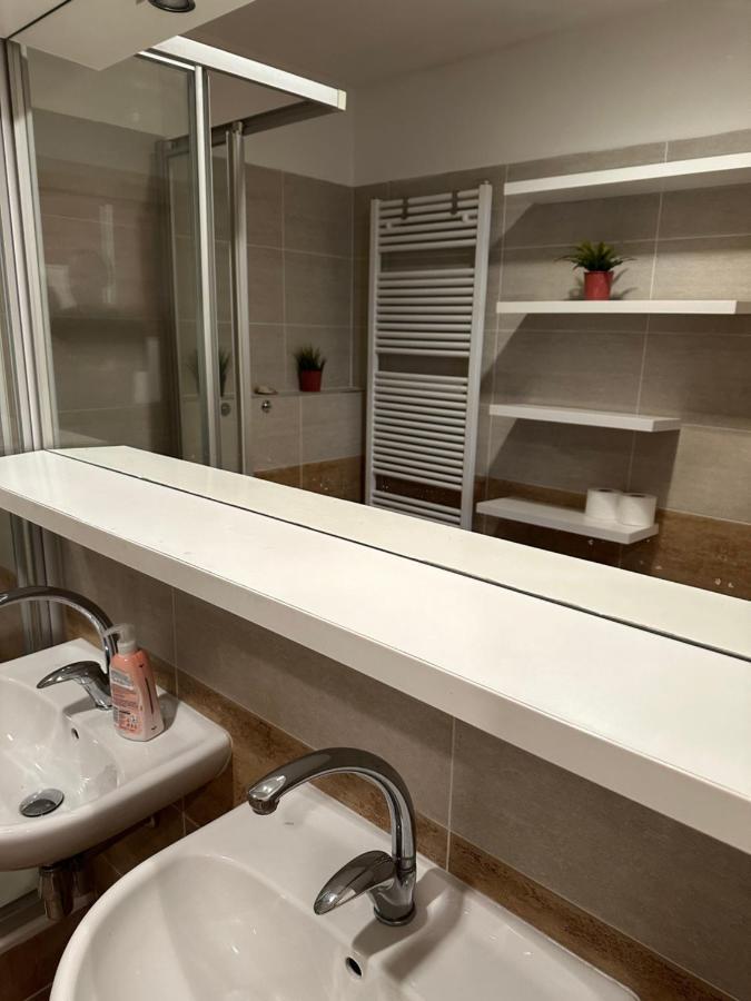 Apartments Spacilova Nearly Center Komarov エクステリア 写真