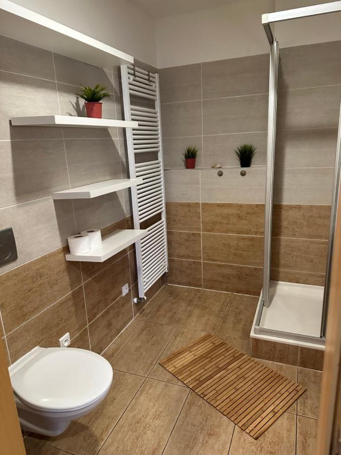 Apartments Spacilova Nearly Center Komarov エクステリア 写真